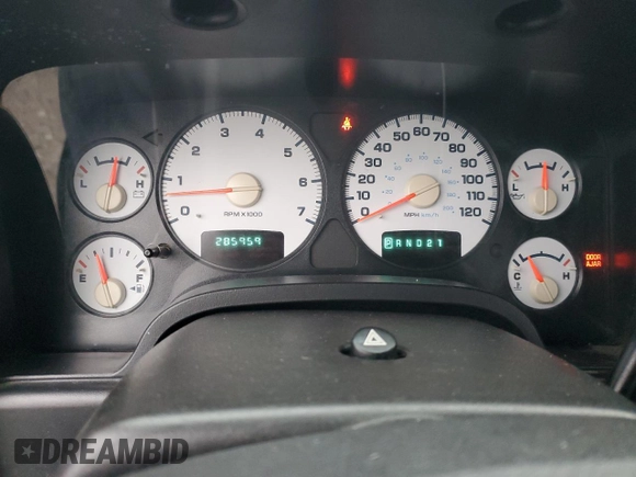 2004 Dodge 1500 ST with VIN 1D3HU18D24J176351, listed as a Copart auction lot 47416635 with 285,959 mi miles and Salvage Title. Bid and sale history available at carsss.com. Image 9.