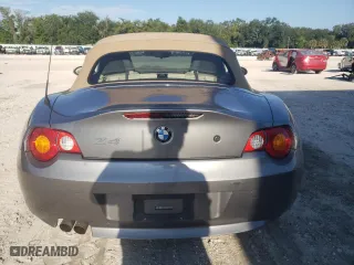 2004 BMW Z4 3.0i with VIN 4USBT53524LT26644, listed as a Copart auction lot 72247094 with 136,883 mi miles and Salvage Title. Bid and sale history available at carsss.com. Image 6.