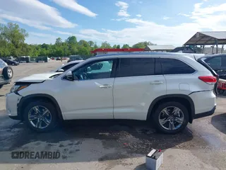 2019 Toyota Highlander Limited with VIN 5TDDZRFH8KS968209, listed as a IAAI auction lot 42141556 with 77,052 mi miles and . Bid and sale history available at DreamBid. Image 14.