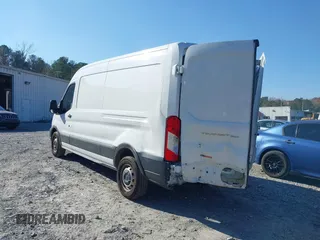 2023 Ford Transit Cargo с VIN 1FTBR1C82PKA54484, выставлен на аукционе IAAI как лот 40983625 с пробегом 57 151 миль миль и . История ставок и продаж доступна на DreamBid. Изображение 3.