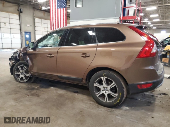 2013 Volvo XC60 T6 с VIN YV4902DZ4D2428785, выставлен на аукционе Copart как лот 48173275 с пробегом 159 746 миль миль и Списание • Salvage title. История ставок и продаж доступна на DreamBid. Изображение 2.