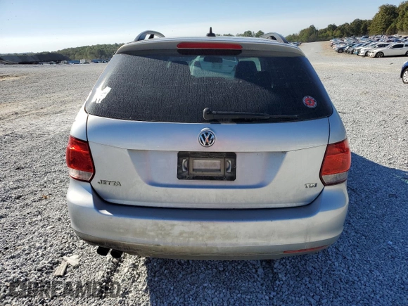 2014 Volkswagen Jetta SportWagen TDI w/Sunroof & Nav with VIN 3VWPL7AJ9EM613693, listed as a Copart auction lot 75478634 with 243,572 mi miles and Clean Title. Bid and sale history available at carsss.com. Image 6.
