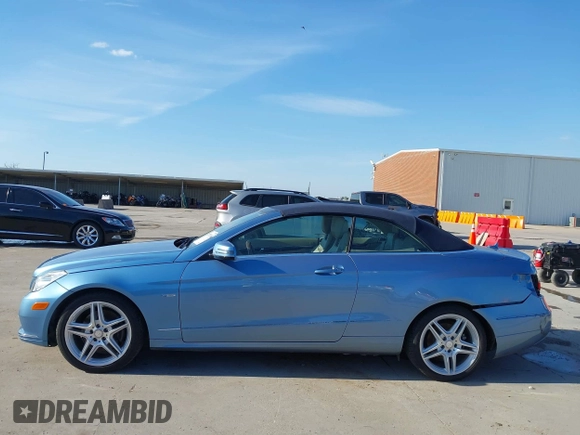 2012 Mercedes-Benz E 350 with VIN WDDKK5KF7CF151832, listed as a IAAI auction lot 41572805 with 87,471 mi miles and . Bid and sale history available at DreamBid. Image 15.