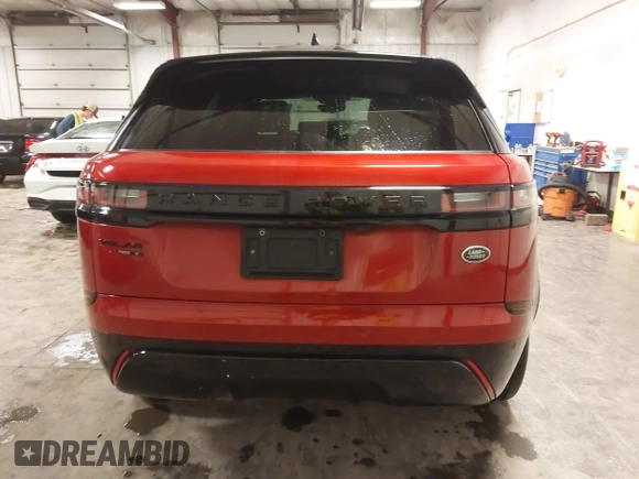 2020 Land Rover Range Rover Velar R-Dynamic S z VIN SALYK2EX1LA247839, wystawiony jako IAAI lot #42309878 z przebiegiem 68 024 mil mil oraz . Historia ofert i sprzedaży dostępna na DreamBid. Obrazek 17.