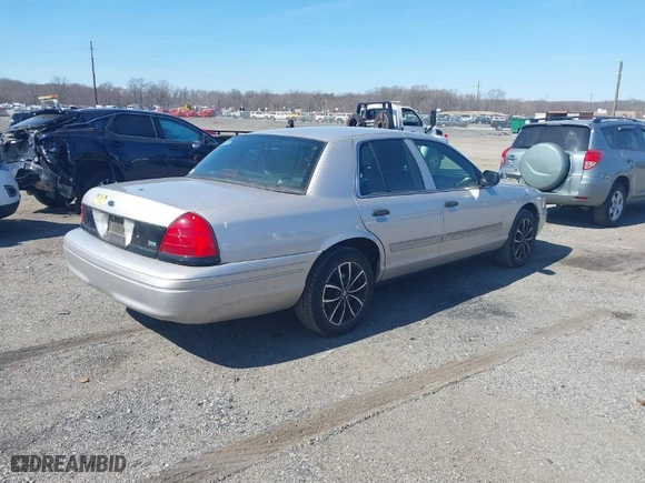 2011 Ford Police Interceptor with VIN 2FABP7BV1BX155964, listed as a IAAI auction lot 41777353 with 110,000 mi miles. Bid and sale history available at carsss.com. Image 4.