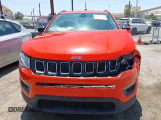 2018 Jeep Compass Sport с VIN 3C4NJCAB7JT123223, выставлен на аукционе IAAI как лот 42441627 с пробегом 90 273 миль миль и . История ставок и продаж доступна на DreamBid. Изображение 12.
