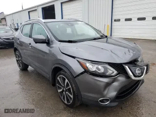 2018 Nissan Rogue Sport S with VIN JN1BJ1CP9JW500180, listed as a Copart auction lot 44140865 with 74,360 mi miles and Salvage Title. Bid and sale history available at carsss.com. Image 4.