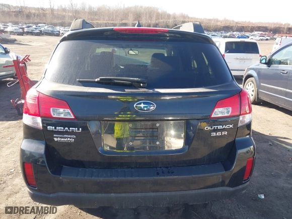2012 Subaru Outback 3.6R Limited with VIN 4S4BRDLC1C2270578, listed as a IAAI auction lot 41827186 with 149,567 mi miles. Bid and sale history available at carsss.com. Image 16.