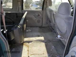 1995 Chevrolet Suburban with VIN 1GNFK16K6SJ398208, listed as a Copart auction lot 55222954 with 131,045 mi miles and Salvage Title. Bid and sale history available at carsss.com. Image 10.