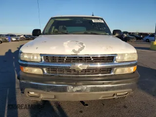 2005 Chevrolet Suburban LS with VIN 3GNEC16ZX5G176881, listed as a Copart auction lot 80467894 with 203,283 mi miles and Salvage title. Bid and sale history available at DreamBid. Image 5.