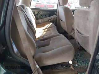 2003 GMC Yukon SLT z VIN 1GKEC13V43J304588, wystawiony jako IAAI lot #41525446 z przebiegiem Nie podano mil oraz . Historia ofert i sprzedaży dostępna na DreamBid. Obrazek 8.