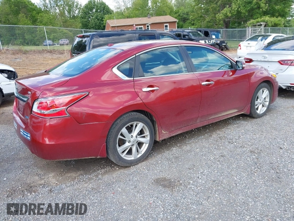2014 Nissan Altima S with VIN 1N4AL3AP7EC279077, listed as a IAAI auction lot 42169147 with 54,811 mi miles and . Bid and sale history available at carsss.com. Image 4.