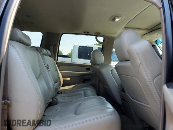 2003 Chevrolet Suburban Z71 with VIN 3GNFK16Z93G213326, listed as a Copart auction lot 59836214 with 347,730 mi miles and Salvage Title. Bid and sale history available at carsss.com. Image 11.