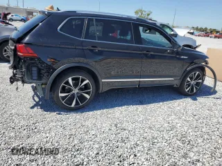 2023 Volkswagen Tiguan SEL R-Line z VIN 3VV4B7AX0PM106487, wystawiony jako Copart lot #48377585 z przebiegiem 19 646 mil mil oraz Szkoda całkowita • Salvage title. Historia ofert i sprzedaży dostępna na DreamBid. Obrazek 3.