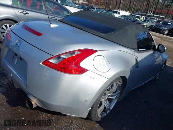 2012 Nissan 370Z Touring with VIN JN1AZ4FH4CM371189, listed as a IAAI auction lot 41088025 with 74,076 mi miles. Bid and sale history available at carsss.com. Image 4.