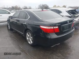 2007 Lexus LS 460 with VIN JTHBL46F675019182, listed as a IAAI auction lot 41024763 with 244,278 mi miles. Bid and sale history available at carsss.com. Image 3.