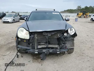 2004 Porsche Cayenne Turbo with VIN WP1AC29P04LA91216, listed as a Copart auction lot 88117265 with 0 mi miles and Salvage Title. Bid and sale history available at carsss.com. Image 5.