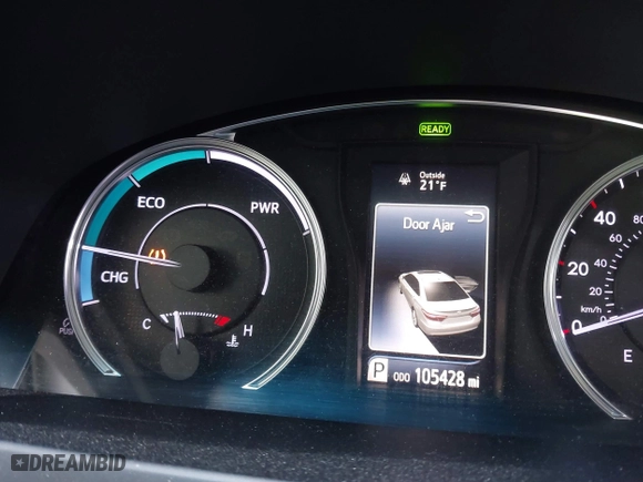 2015 Toyota Camry Hybrid LE with VIN 4T1BD1FK5FU166653, listed as a IAAI auction lot 41412963 with 105,428 mi miles. Bid and sale history available at carsss.com. Image 7.