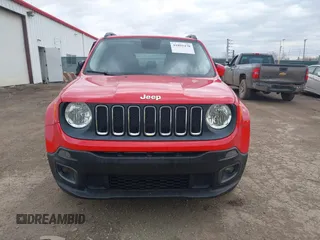 2015 Jeep Renegade Latitude with VIN ZACCJABT0FPB96600, listed as a IAAI auction lot 41895478 with 161,168 mi miles. Bid and sale history available at carsss.com. Image 13.