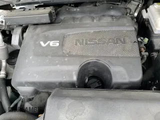 2018 Nissan Pathfinder Platinum with VIN 5N1DR2MM2JC636401, listed as a Copart auction lot 61425165 with 100,842 mi miles and Salvage title. Bid and sale history available at DreamBid. Image 16.