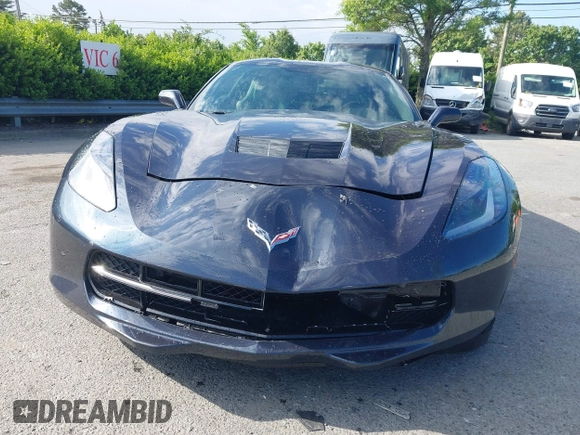 2015 Chevrolet Corvette 1LT z VIN 1G1YB2D74F5103152, wystawiony jako IAAI lot #42206302 z przebiegiem 50 260 mil mil oraz . Historia ofert i sprzedaży dostępna na DreamBid. Obrazek 12.