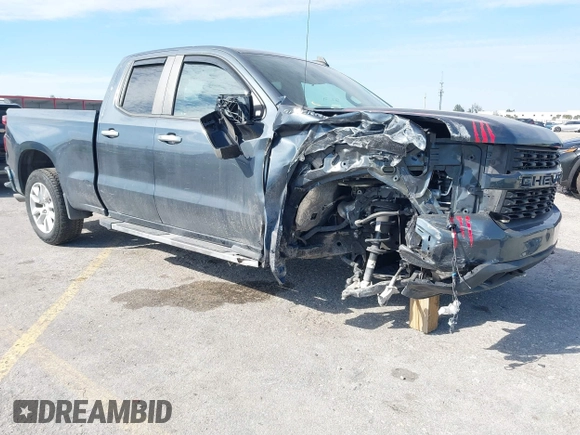 2020 Chevrolet Silverado 1500 Custom with VIN 1GCRWBEH9LZ112585, listed as a IAAI auction lot 41213320 with 59,432 mi miles. Bid and sale history available at carsss.com. Image 1.