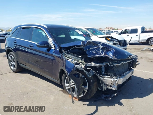 2020 Mercedes-Benz GLC 300 z VIN W1N0G8EB9LF847906, wystawiony jako IAAI lot #41902604 z przebiegiem 40 052 mil mil oraz . Historia ofert i sprzedaży dostępna na DreamBid. Obrazek 1.