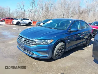 2021 Volkswagen Jetta S z VIN 3VWC57BU0MM009093, wystawiony jako IAAI lot #41643969 z przebiegiem 54 723 mil mil oraz . Historia ofert i sprzedaży dostępna na DreamBid. Obrazek 17.