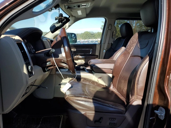 2014 Ram 1500 Longhorn with VIN 1C6RR7PM3ES387807, listed as a Copart auction lot 41520535 with 131,705 mi miles and Clean title. Bid and sale history available at DreamBid. Image 7.