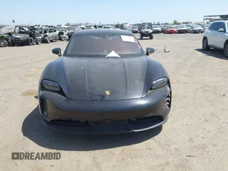 2022 Porsche Taycan GTS z VIN WP0AD2Y12NSA59275, wystawiony jako IAAI lot #42170547 z przebiegiem 43 757 mil mil oraz . Historia ofert i sprzedaży dostępna na DreamBid. Obrazek 6.