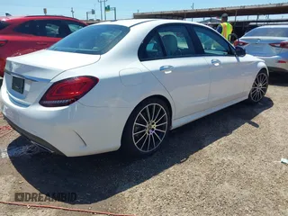 2019 Mercedes-Benz C 300 с VIN 55SWF8DB0KU311921, выставлен на аукционе IAAI как лот 41976737 с пробегом Не указан миль и . История ставок и продаж доступна на DreamBid. Изображение 4.
