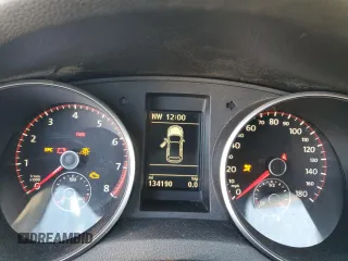 2013 Volkswagen GTI с VIN WVWGD7AJXDW042147, выставлен на аукционе Copart как лот 79301144 с пробегом 134 190 миль миль и Списание • Salvage title. История ставок и продаж доступна на DreamBid. Изображение 9.