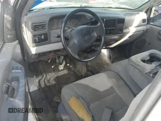 1999 Ford F-250 XL z VIN 1FTNF21F4XEC81851, wystawiony jako Copart lot #75865864 z przebiegiem 260 042 mil mil oraz Czysty tytuł • Clean title. Historia ofert i sprzedaży dostępna na DreamBid. Obrazek 8.