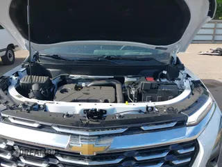 2025 Chevrolet Equinox FWD LT with VIN 3GNAXHEG7SL138247, listed as a IAAI auction lot 42174022 with 8,285 mi miles and . Bid and sale history available at DreamBid. Image 10.