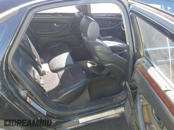 2006 Audi A8 4.2L z VIN WAUML44E96N013151, wystawiony jako IAAI lot #41821108 z przebiegiem 150 334 mil mil oraz . Historia ofert i sprzedaży dostępna na DreamBid. Obrazek 8.
