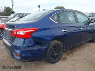 2016 Nissan Sentra SR with VIN 3N1AB7AP3GL647883, listed as a IAAI auction lot 41712942 with 204,034 mi miles. Bid and sale history available at carsss.com. Image 6.