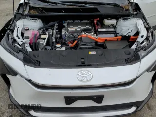 2023 Subaru Solterra Premium z VIN JTMABABA3PA004915, wystawiony jako Copart lot #72092213 z przebiegiem 7564 mil mil oraz . Historia ofert i sprzedaży dostępna na DreamBid. Obrazek 14.