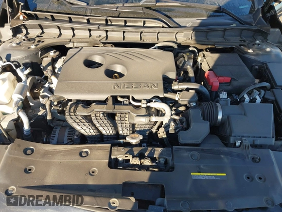 2019 Nissan Altima 2.5 S with VIN 1N4BL4BW5KC144319, listed as a IAAI auction lot 40689180 with 84,199 mi miles. Bid and sale history available at carsss.com. Image 10.