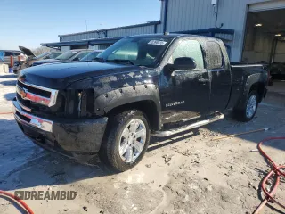 2010 Chevrolet Silverado 1500 LS with VIN 1GCSKREA0AZ215576, listed as a Copart auction lot 43998635 with 161,094 mi miles and Clean Title. Bid and sale history available at DreamBid. Image 1.