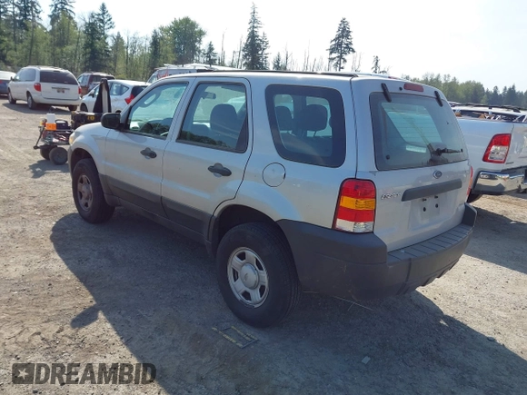 2006 Ford Escape XLS with VIN 1FMYU92Z46KD25072, listed as a IAAI auction lot 42132084 with 52,921 mi miles. Bid and sale history available at carsss.com. Image 3.