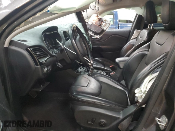 2020 Jeep Cherokee Latitude Plus z VIN 1C4PJMLB8LD605378, wystawiony jako Copart lot #49398185 z przebiegiem 78 125 mil mil oraz Nie do naprawy • Non repairable. Historia ofert i sprzedaży dostępna na DreamBid. Obrazek 7.