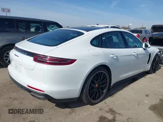 2019 Porsche Panamera с VIN WP0AA2A72KL101325, выставлен на аукционе IAAI как лот 41478509 с пробегом 32 946 миль миль и . История ставок и продаж доступна на DreamBid. Изображение 4.