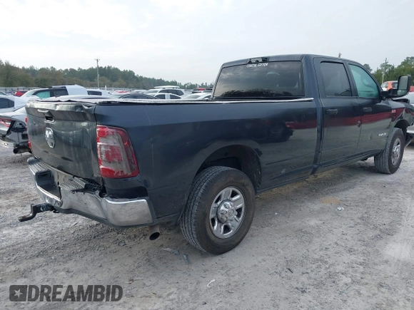 2019 Ram 2500 Tradesman with VIN 3C6UR4HJ3KG712732, listed as a IAAI auction lot 41501124 with 218,362 mi miles. Bid and sale history available at carsss.com. Image 4.