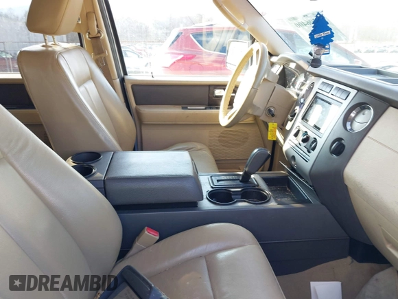 2009 Ford Expedition SSV с VIN 1FMFU15519EB27666, выставлен на аукционе IAAI как лот 41506400 с пробегом 204 593 миль миль и . История ставок и продаж доступна на DreamBid. Изображение 5.