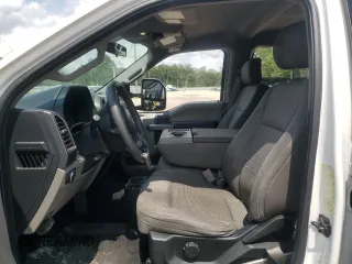 2019 Ford F-350 with VIN 1FD8W3BT8KEF59372, listed as a Copart auction lot 57202484 with 216,006 mi miles and Salvage title. Bid and sale history available at DreamBid. Image 7.