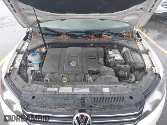 2014 Volkswagen Passat S z VIN 1VWAP7A39EC024253, wystawiony jako IAAI lot #42400664 z przebiegiem 151 628 mil mil oraz . Historia ofert i sprzedaży dostępna na DreamBid. Obrazek 10.