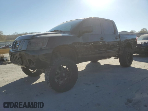 2012 Nissan Titan SV with VIN 1N6BA0EJ1CN301758, listed as a Copart auction lot 83424324 with 263,870 mi miles and Salvage Title. Bid and sale history available at carsss.com. Image 1.