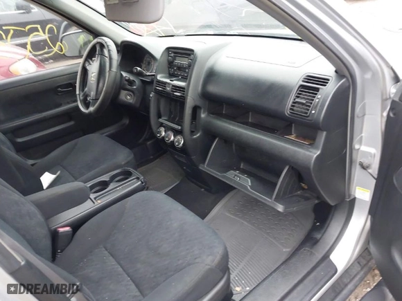 2006 Honda CR-V LX with VIN SHSRD68556U404171, listed as a IAAI auction lot 41927721 with 999,999 mi miles. Bid and sale history available at carsss.com. Image 5.