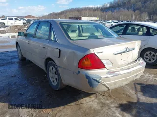 2002 Toyota Avalon XL with VIN 4T1BF28BX2U227129, listed as a IAAI auction lot 41396023 with 126,657 mi miles and . Bid and sale history available at DreamBid. Image 3.