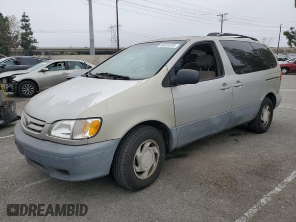 2002 Toyota Sienna LE with VIN 4T3ZF13CX2U473002, listed as a Copart auction lot 86553254 with 359,659 mi miles and Salvage Title. Bid and sale history available at DreamBid. Image 1.